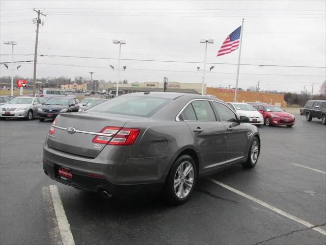 2013 Ford Taurus SEL