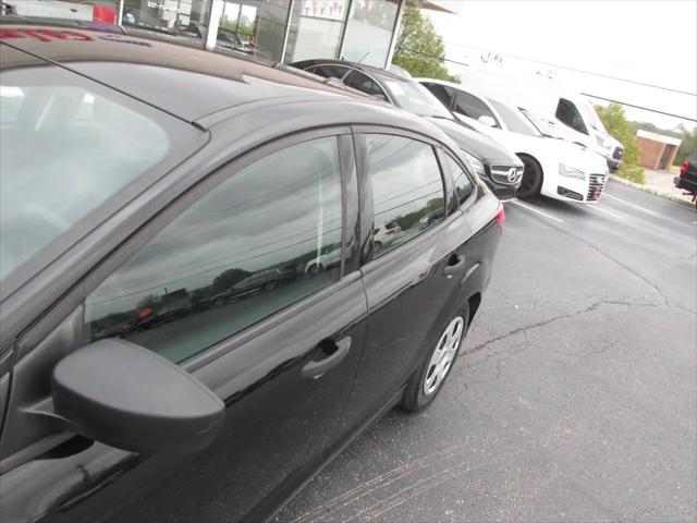 2016 Ford Focus S