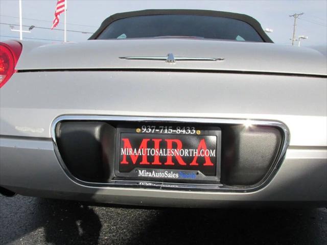 2004 Ford Thunderbird Deluxe