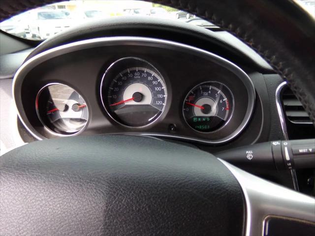 2011 Chrysler 200 Limited