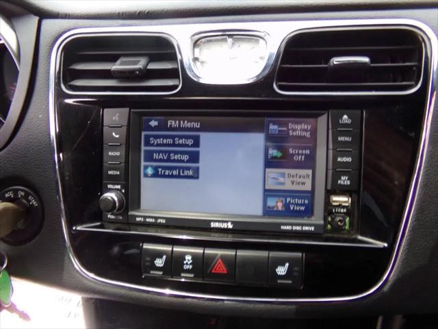 2011 Chrysler 200 Limited