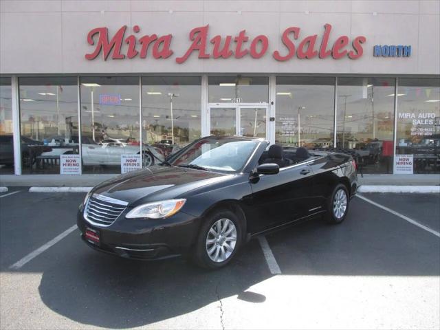 2013 Chrysler 200 Touring for sale in Dayton, OH