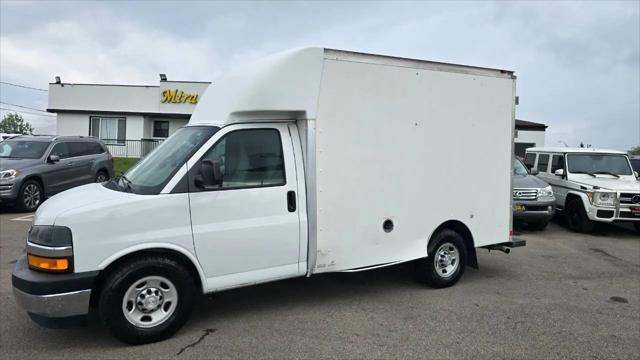 2017 Chevrolet Express Cutaway Work Van for sale in Cincinnati, OH