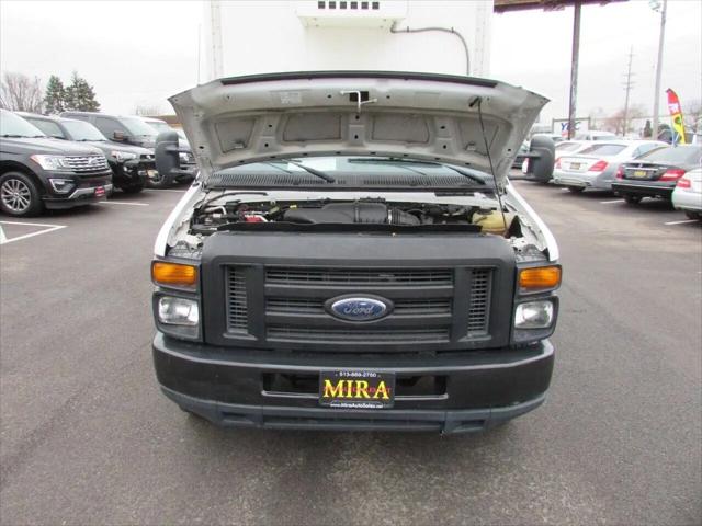 2012 Ford E-450 Cutaway E-450