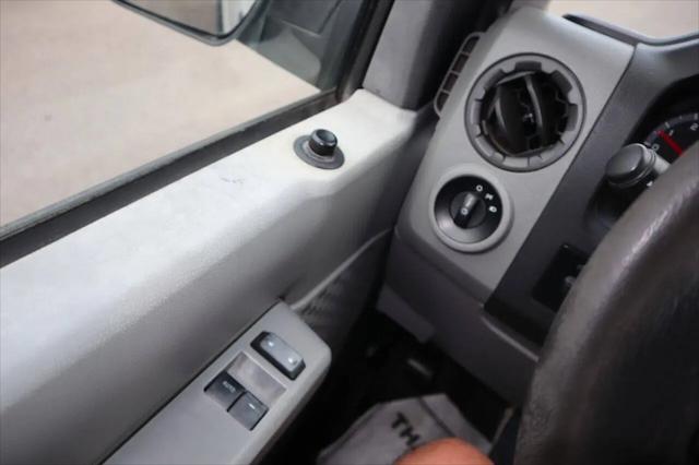 2013 Ford E-250 Commercial