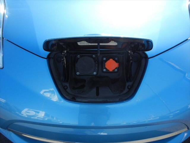 2012 Nissan LEAF SL