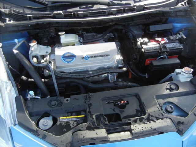 2012 Nissan LEAF SL