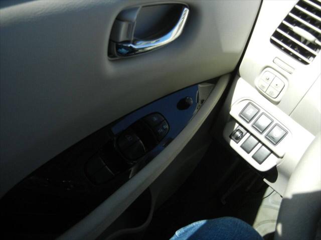 2012 Nissan LEAF SL