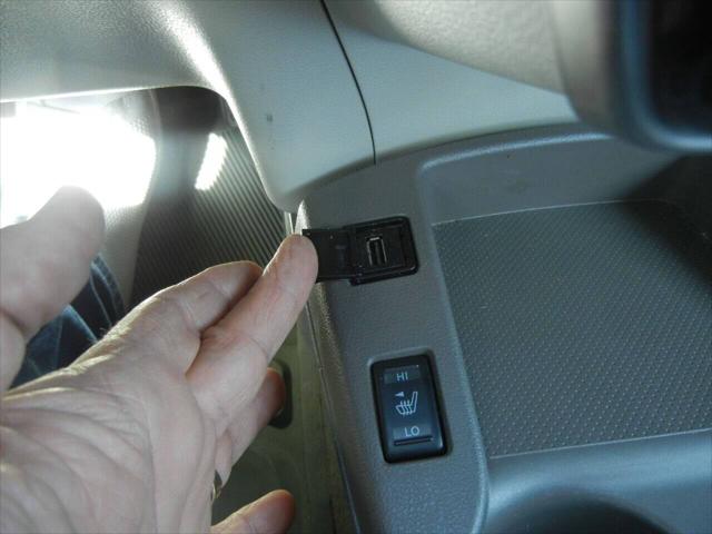 2012 Nissan LEAF SL