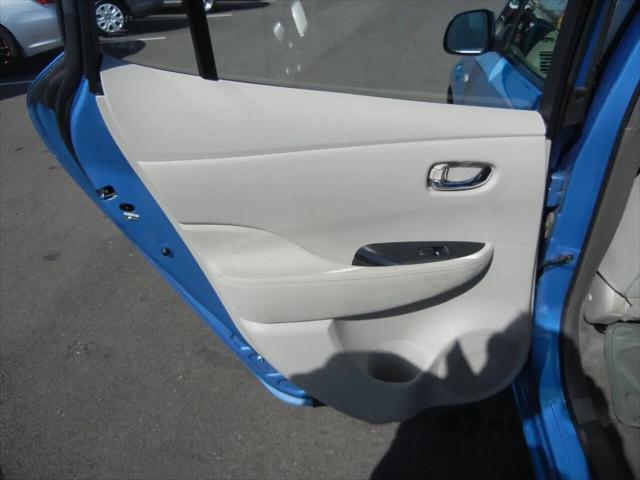 2012 Nissan LEAF SL