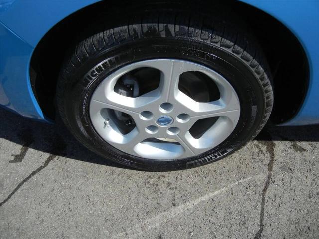 2012 Nissan LEAF SL