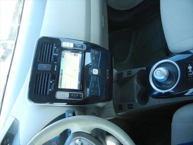 2012 Nissan LEAF SL
