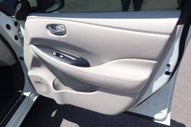 2012 Nissan LEAF SL