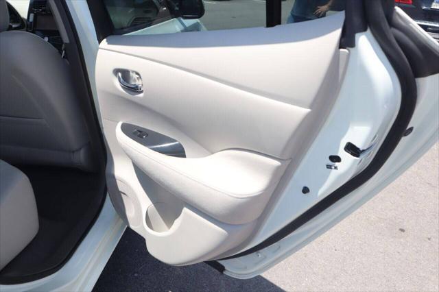 2012 Nissan LEAF SL