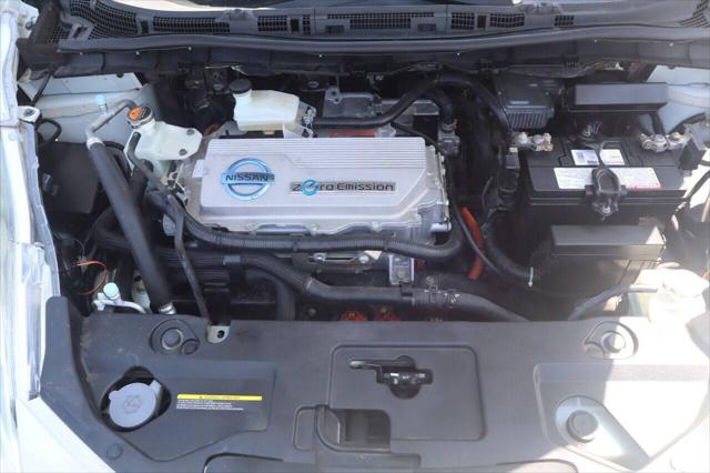 2012 Nissan LEAF SL