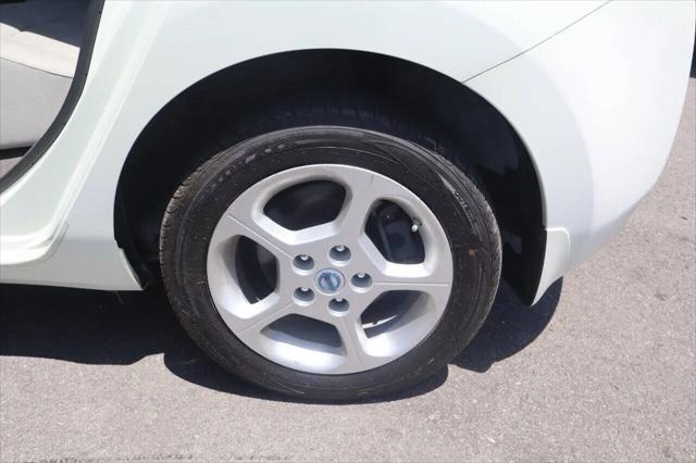 2012 Nissan LEAF SL