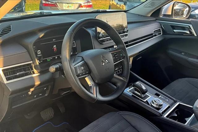 2024 Mitsubishi Outlander PHEV SE S-AWC