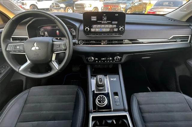 2024 Mitsubishi Outlander PHEV SE S-AWC
