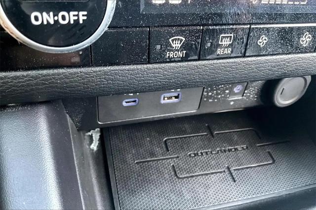 2024 Mitsubishi Outlander PHEV SE S-AWC