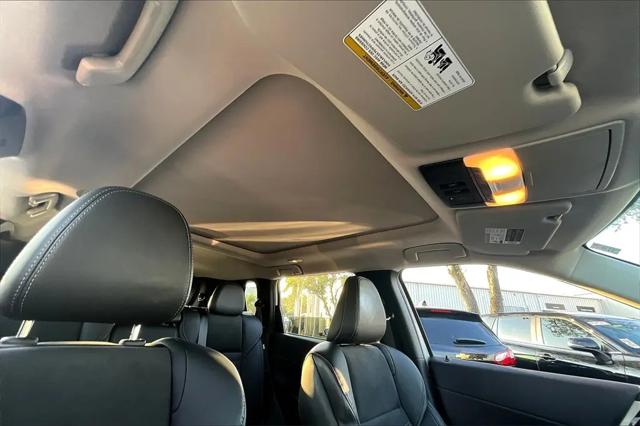 2024 Mitsubishi Outlander PHEV SE S-AWC