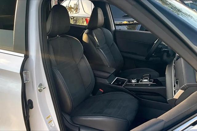 2024 Mitsubishi Outlander PHEV SE S-AWC