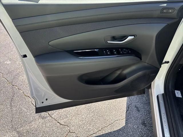 2025 Hyundai Tucson Hybrid Limited