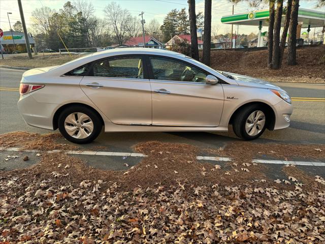 2014 Hyundai Sonata Hybrid Base
