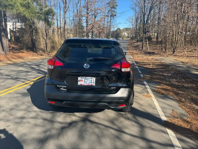 2019 Nissan Kicks SR