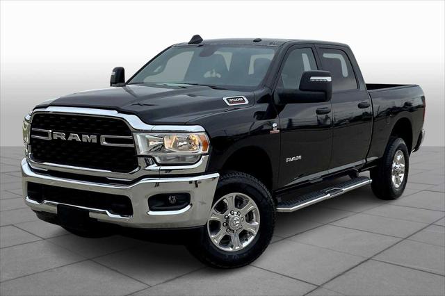 2023 RAM 3500 Big Horn Crew Cab 4x4 64 Box