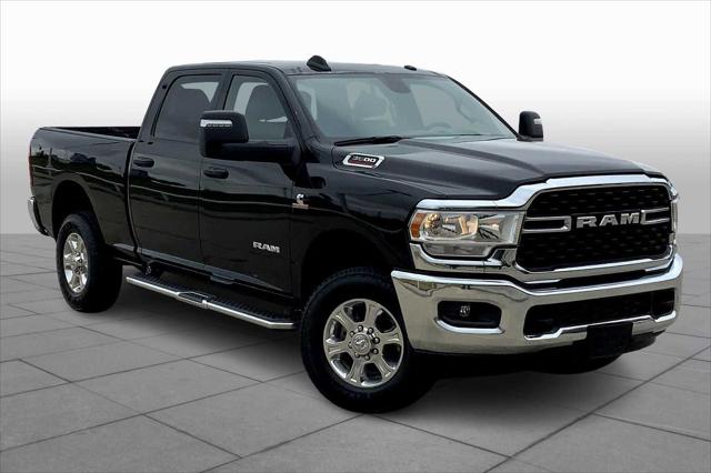 2023 RAM 3500 Big Horn Crew Cab 4x4 64 Box