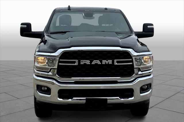 2023 RAM 3500 Big Horn Crew Cab 4x4 64 Box