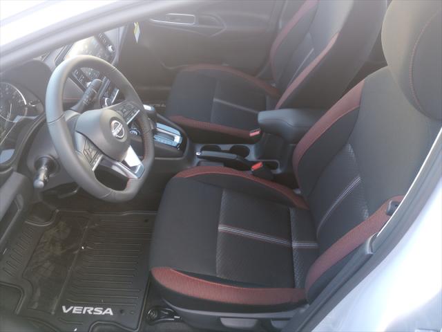 2025 Nissan Versa 1.6 SR