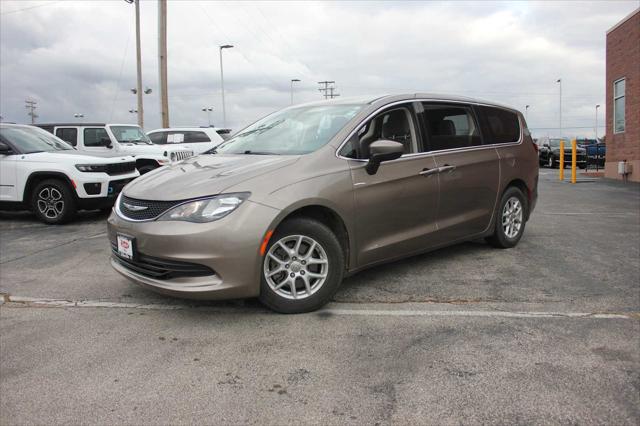 2017 Chrysler Pacifica Touring