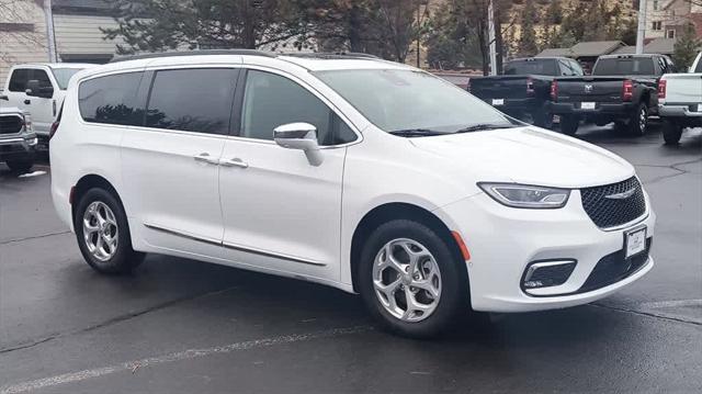 2022 Chrysler Pacifica Limited AWD