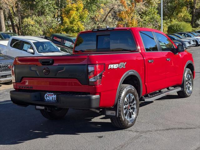 2023 Nissan TITAN Crew Cab PRO-4X 4x4