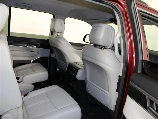 2023 Jeep Wagoneer Series III 4x4