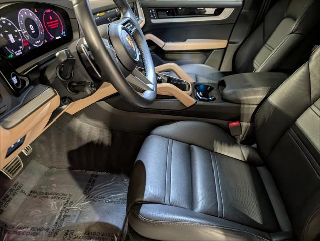 2024 Porsche Cayenne S