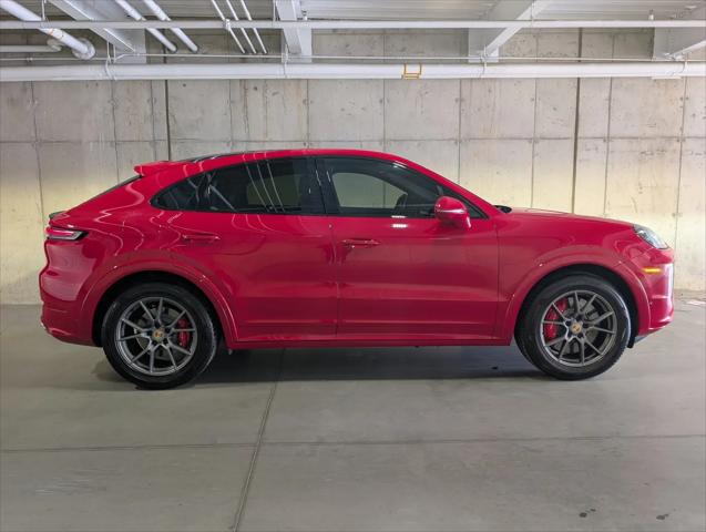 2024 Porsche Cayenne S