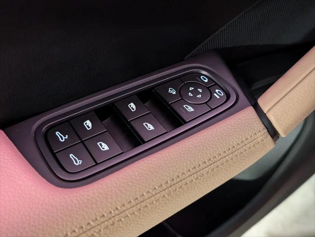 2024 Porsche Cayenne S