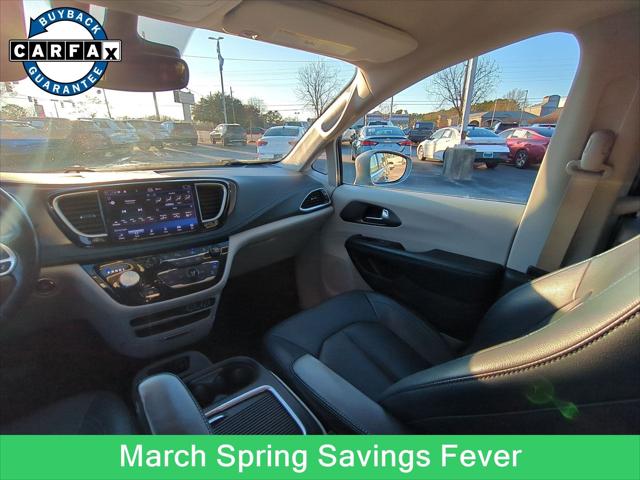 2021 Chrysler Pacifica Touring L