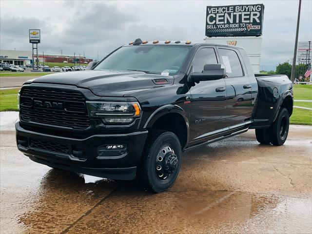 2022 RAM 3500 Limited Mega Cab 4x4 64 Box