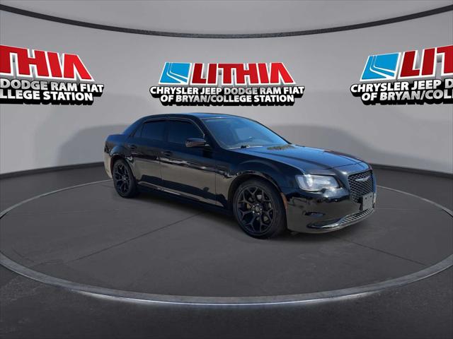2019 Chrysler 300 Touring