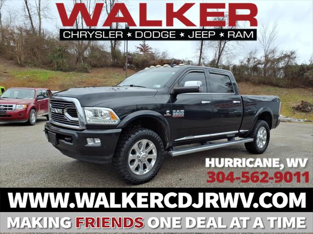 2017 RAM 3500 Limited Crew Cab 4x4 64 Box 2017 RAM 3500 Limited Crew Cab 4x4 64 Box