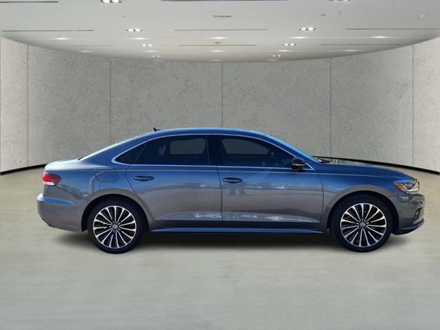 2022 Volkswagen Passat 2.0T Limited Edition