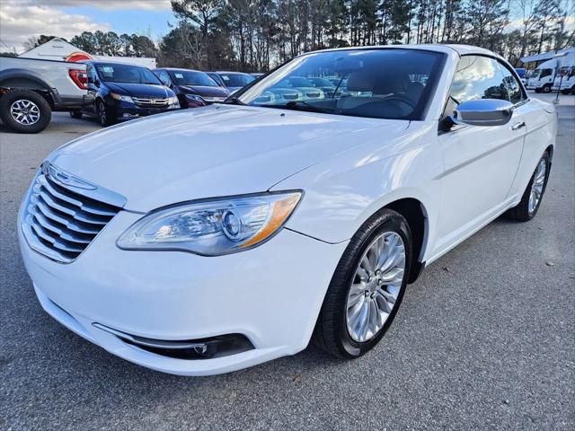 2012 Chrysler 200 Limited