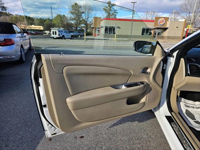2012 Chrysler 200 Limited