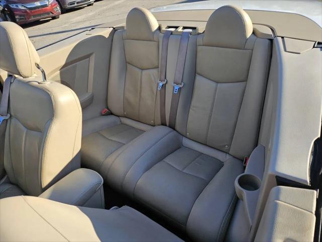 2012 Chrysler 200 Limited