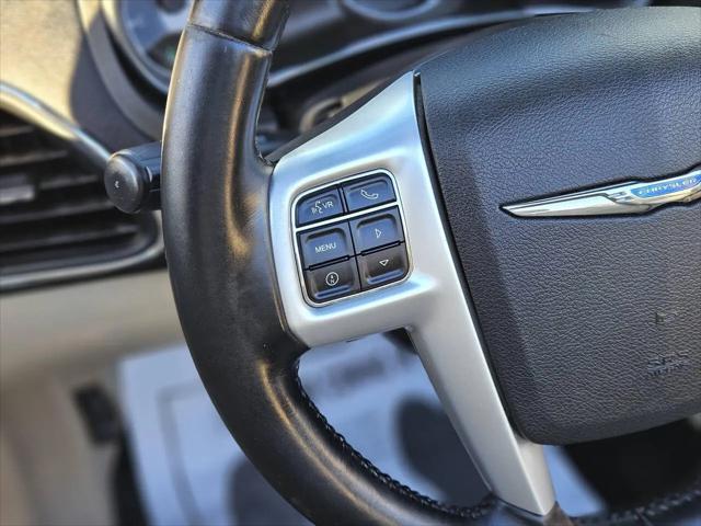 2012 Chrysler 200 Limited