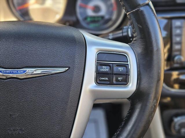 2012 Chrysler 200 Limited
