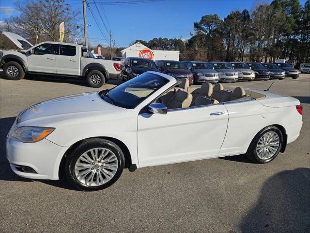 2012 Chrysler 200 Limited